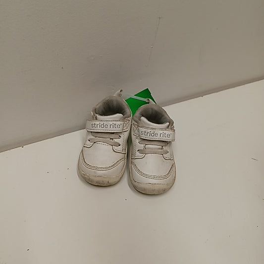 StrideRite 4C Tennis Shoes