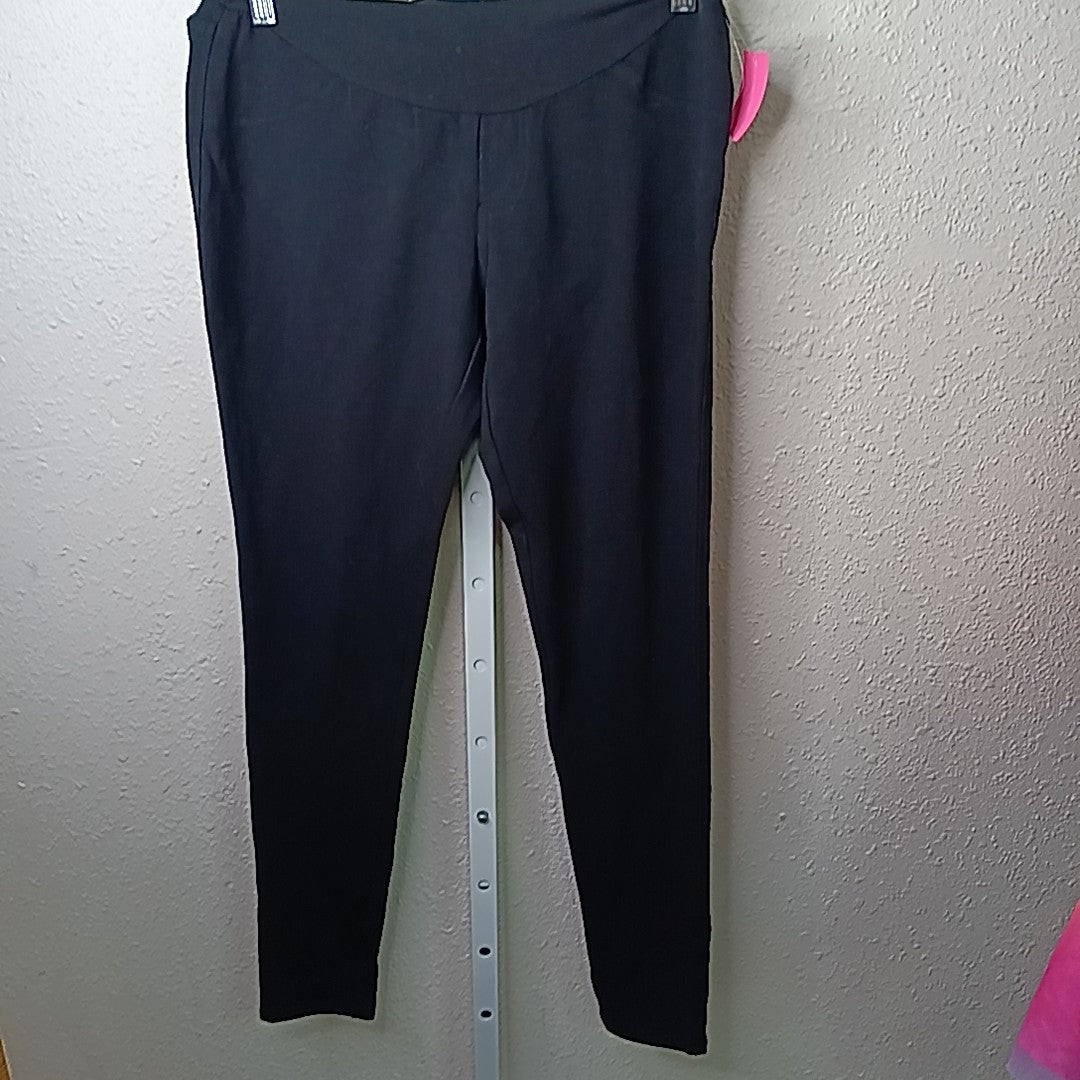Motherhood Maternity Size M MAT Pants