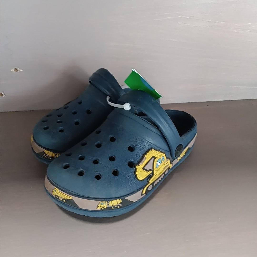 11C Sandals