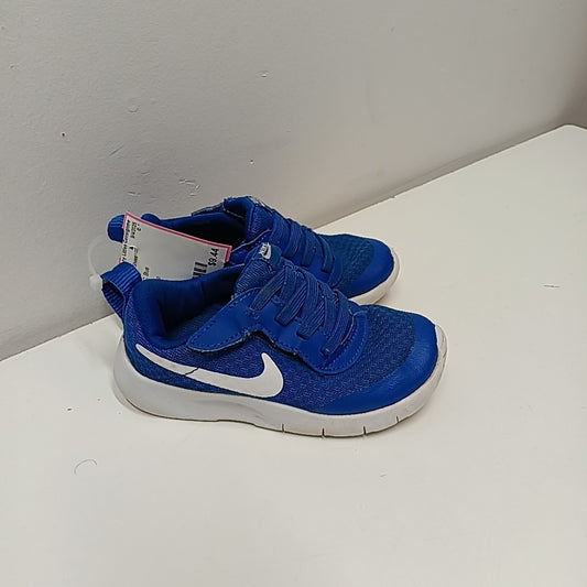 Nike 9C Tennis Shoes