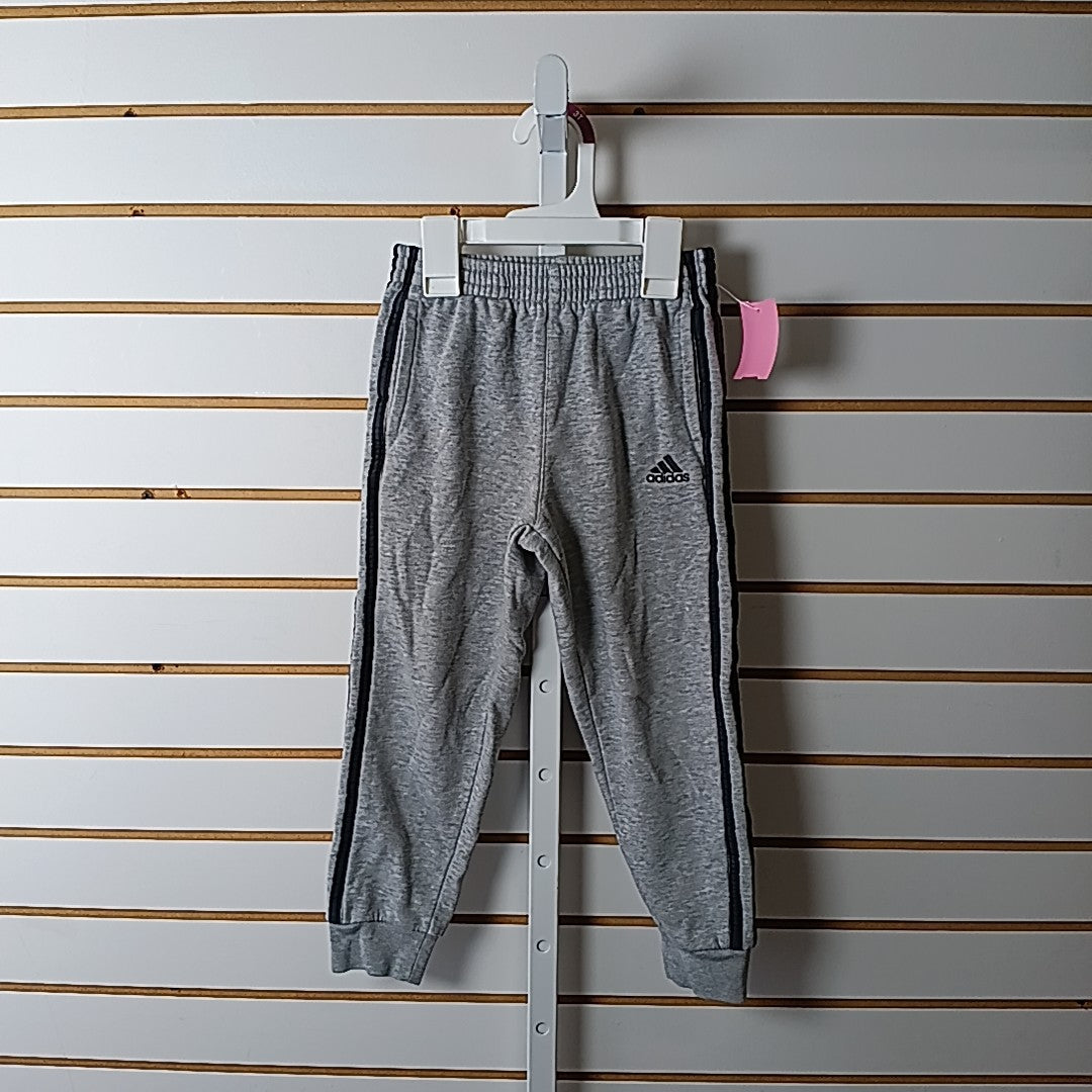 Adidas 5 Play Pants/Sweatpants