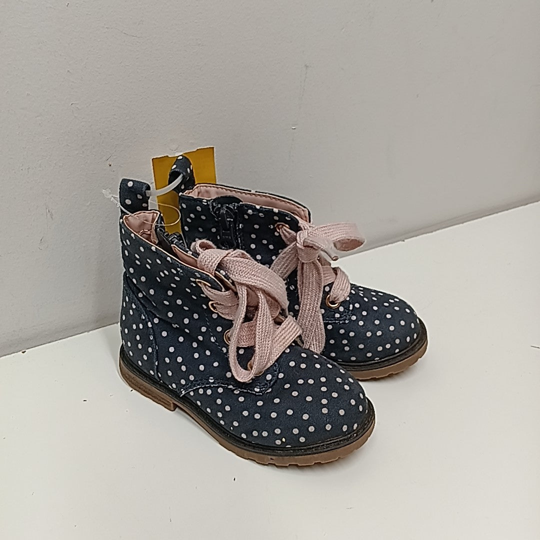 Cat & Jack 7C Boots