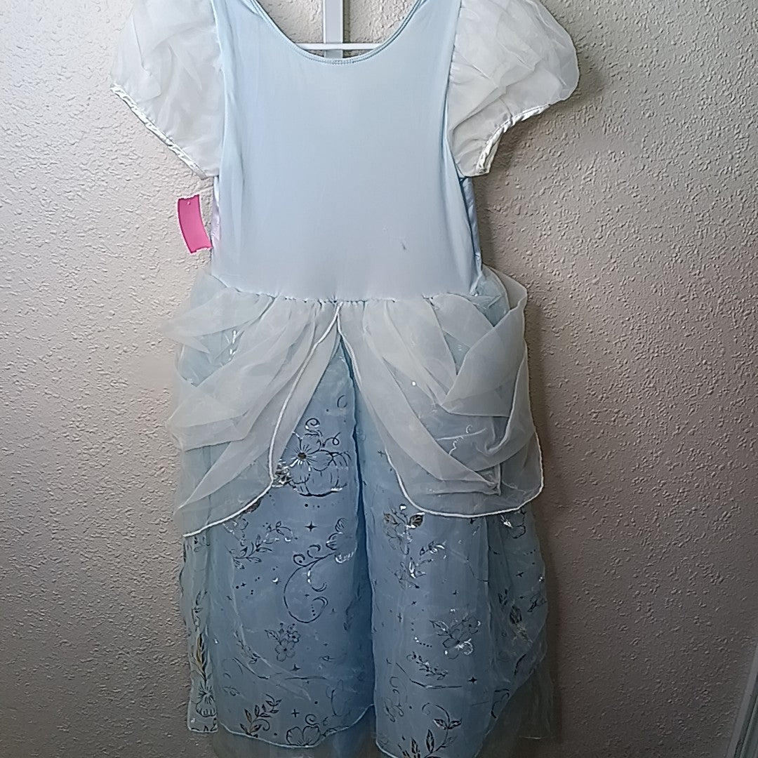 Disney Store 9/10 Costume