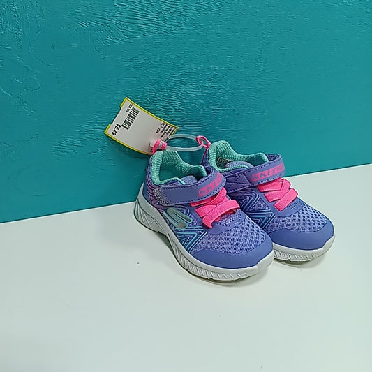 Sketchers 5C Tennis Shoes