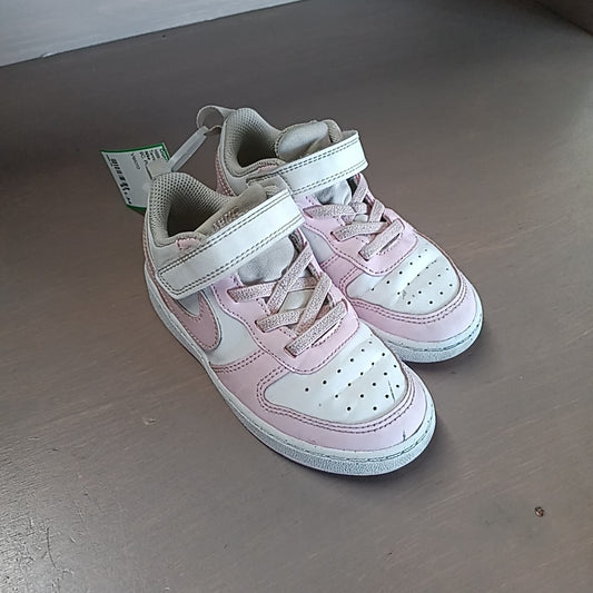 Nike 9C Tennis Shoes
