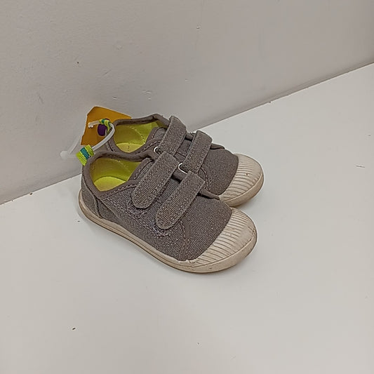 Cat & Jack 8C Tennis Shoes