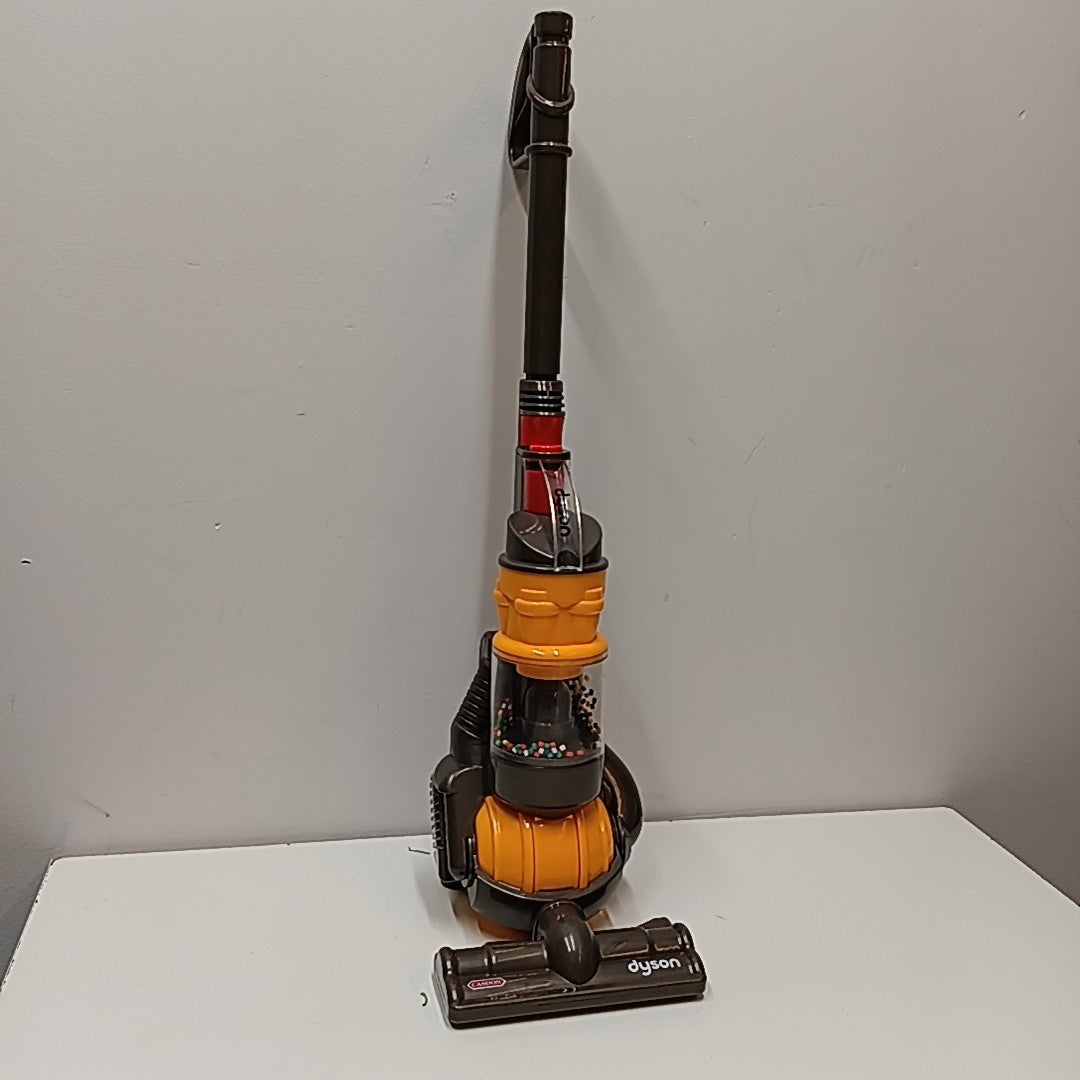 Dyson Pretend