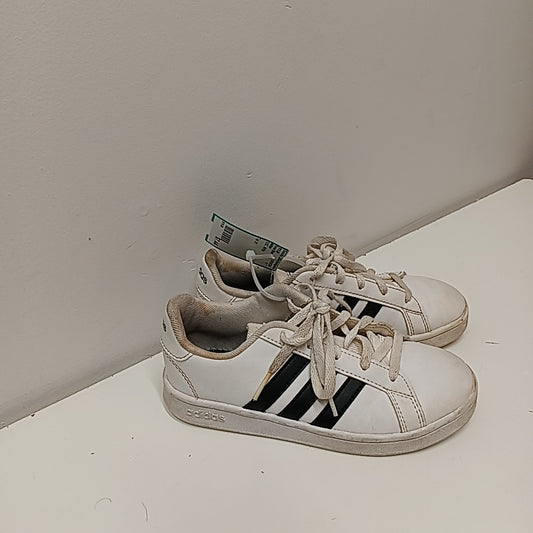 Adidas 13.5C Tennis Shoes