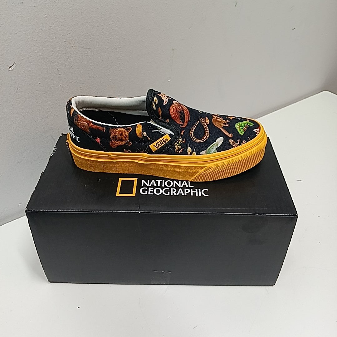 Vans 12C Tennis Shoes