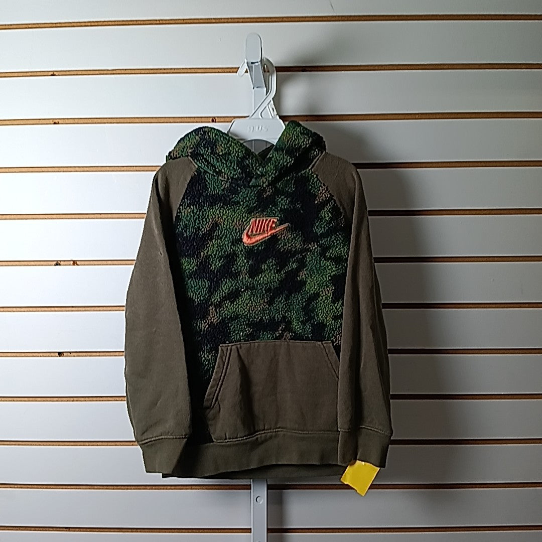 Nike 6 Sweater/Sweatshirt