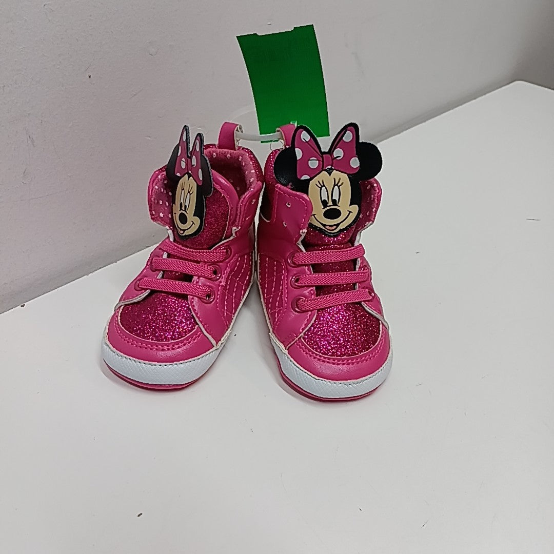 Disney 6-9 Months Crib Shoes