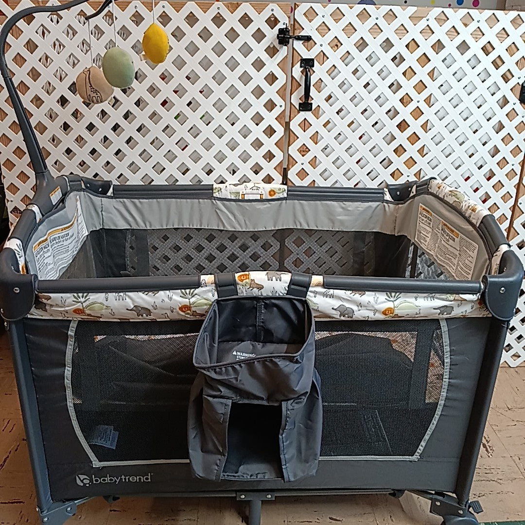 Baby Trend Play Pen