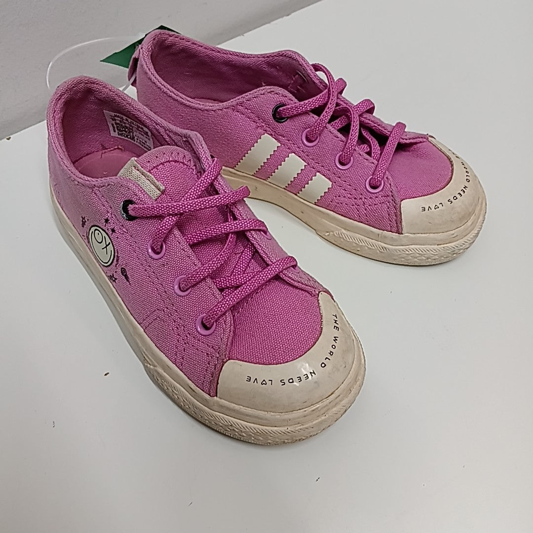 Adidas 9C Tennis Shoes