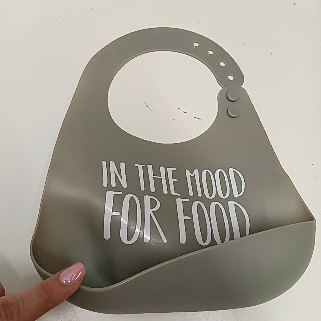 Tunno Tots Bib
