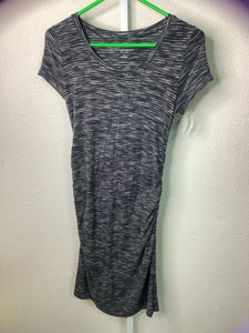 Liz Lange Size XS MAT Dress