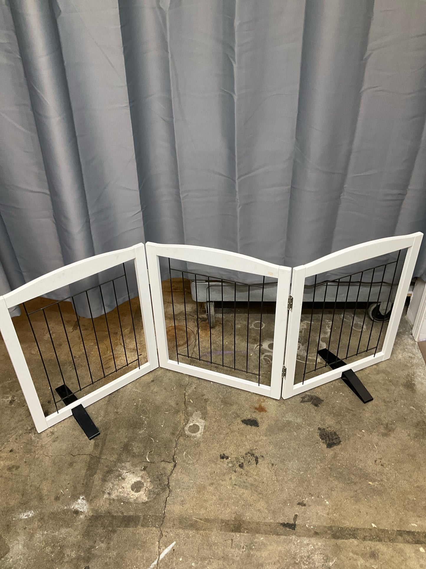 Gate