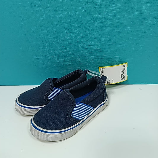 Genuine Kids 6C Tennis Shoes