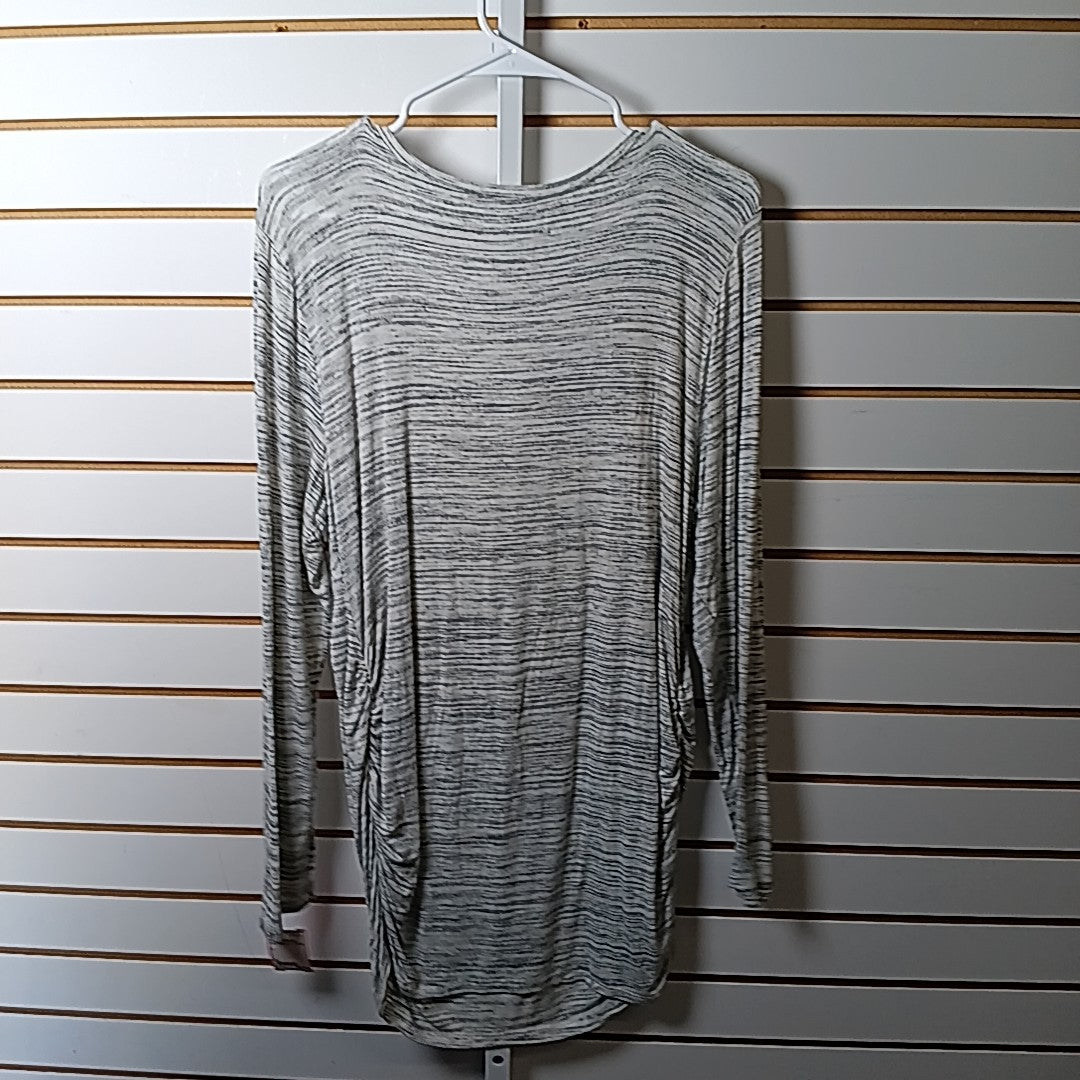 Motherhood Maternity Size XL MAT Shirt
