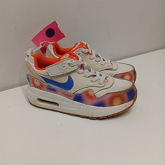 Nike 10C Tennis Shoes