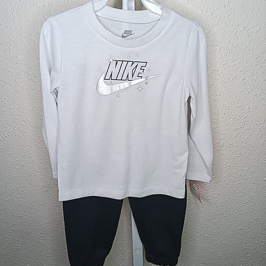 Nike 24 Months Outfit 2pc