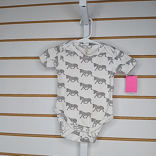 Kate Quinn Organics 3-6 Months Onesie