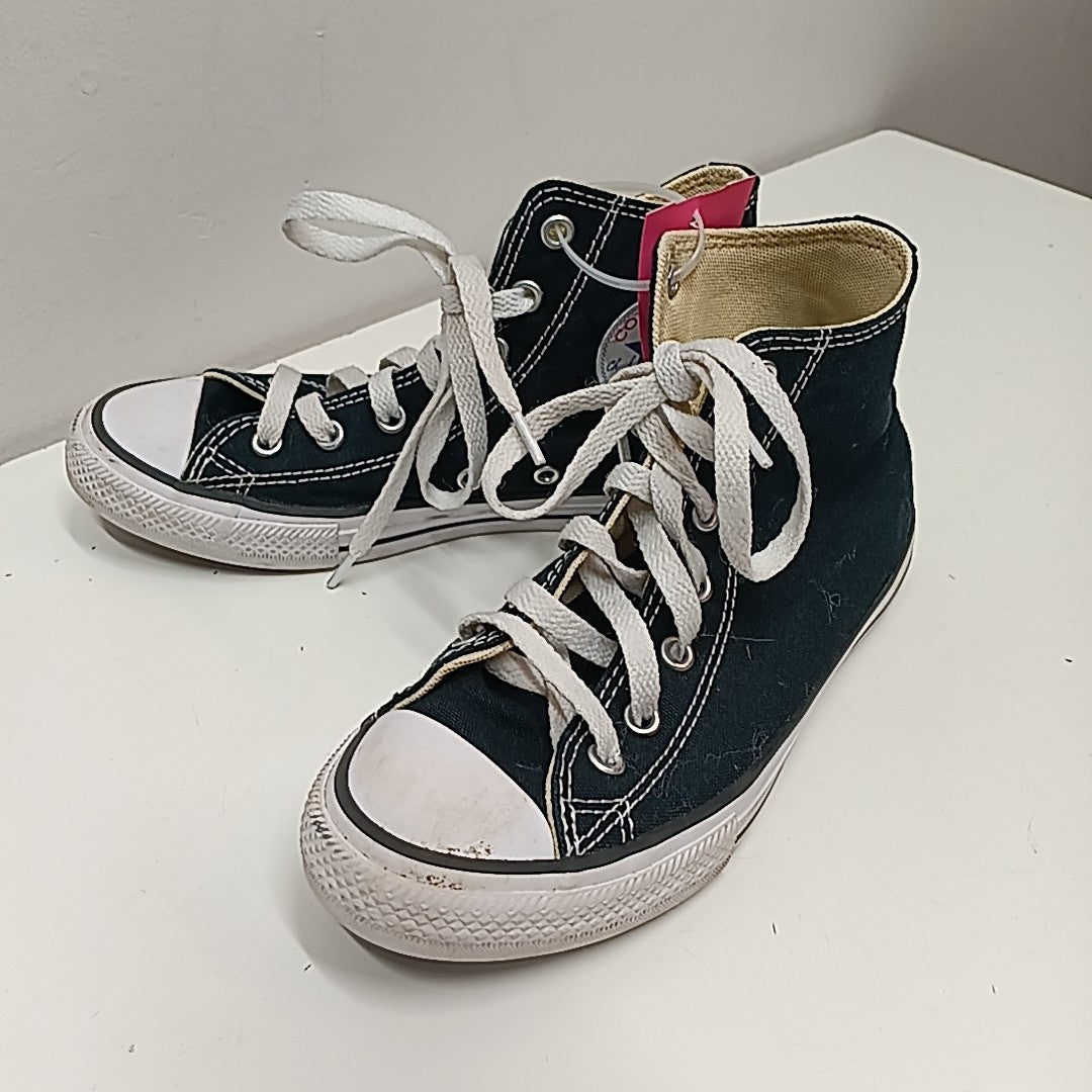 Converse 2.5Y Tennis Shoes