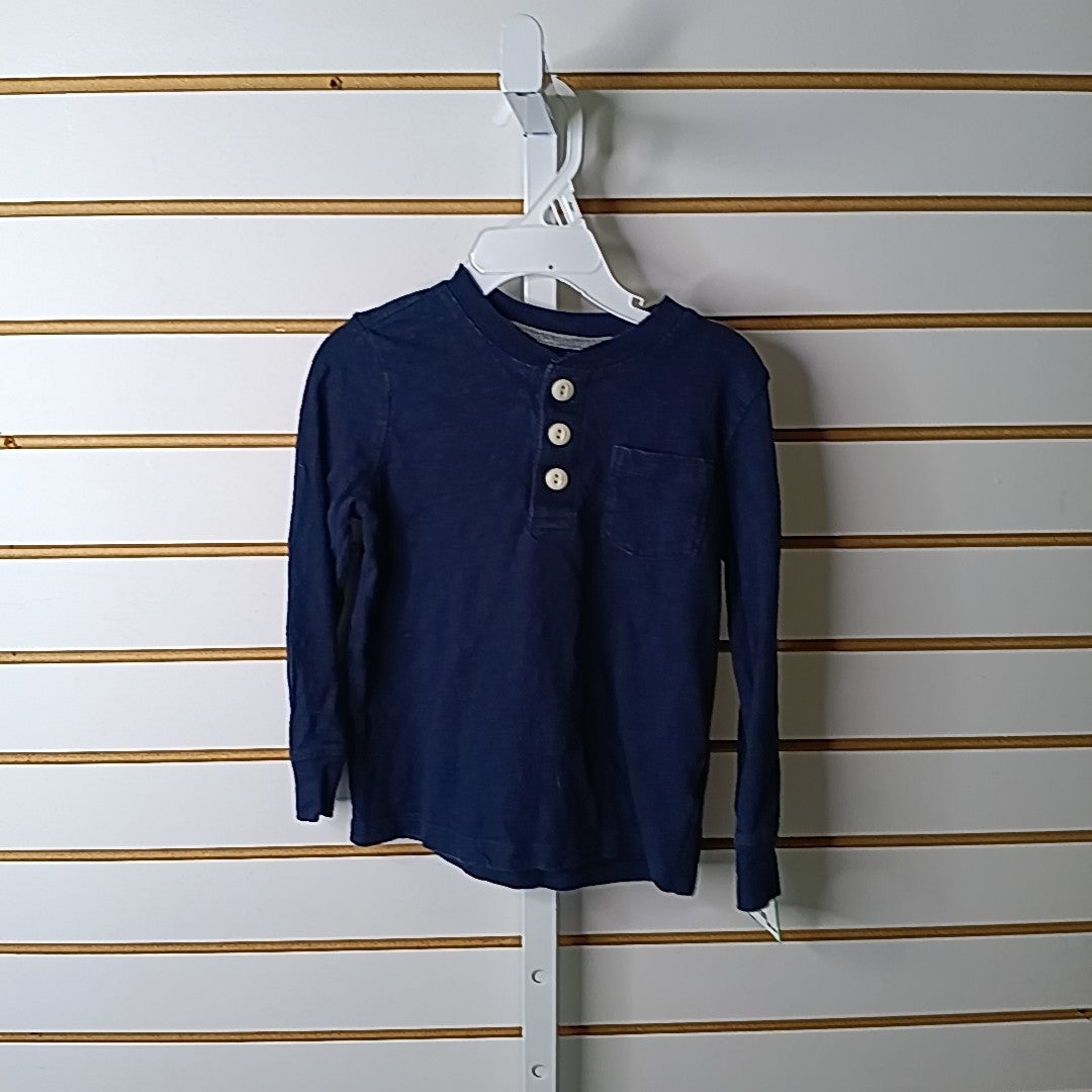 OshKosh 4T Shirt