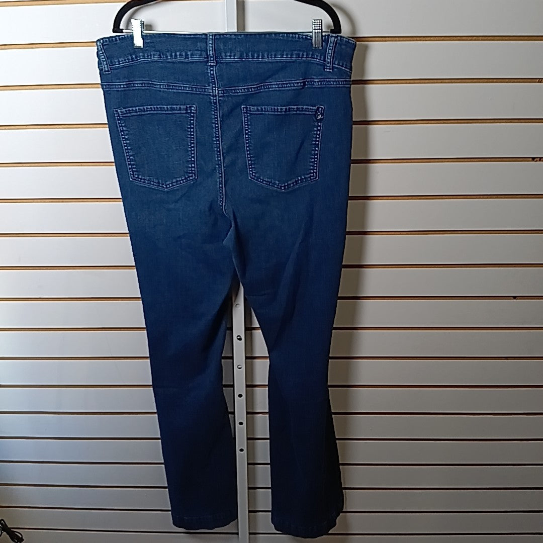 Maurices Size 18 Jeans