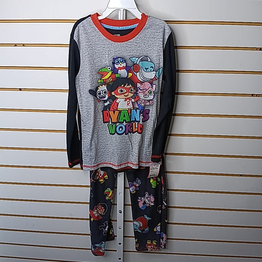 Ryan's Room 8 Pajamas 2pc
