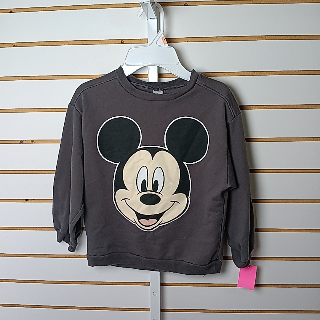 Disney 6 Sweater/Sweatshirt