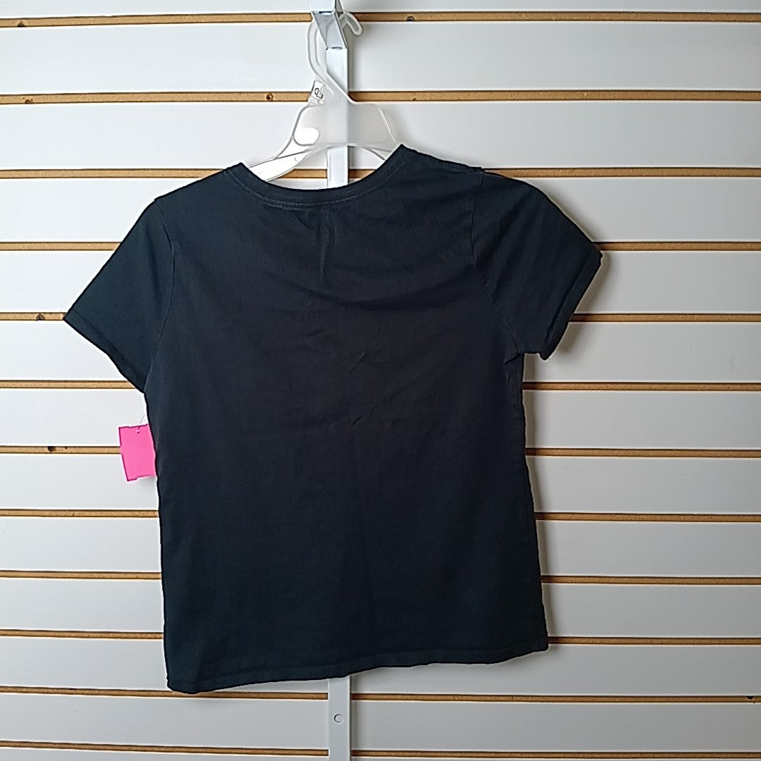 Nike YXL Shirt