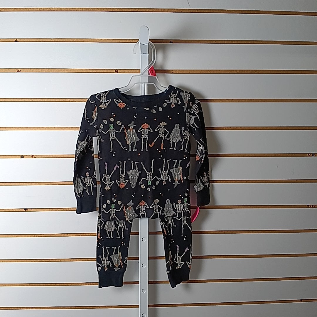Old Navy 2T Pajamas 2pc