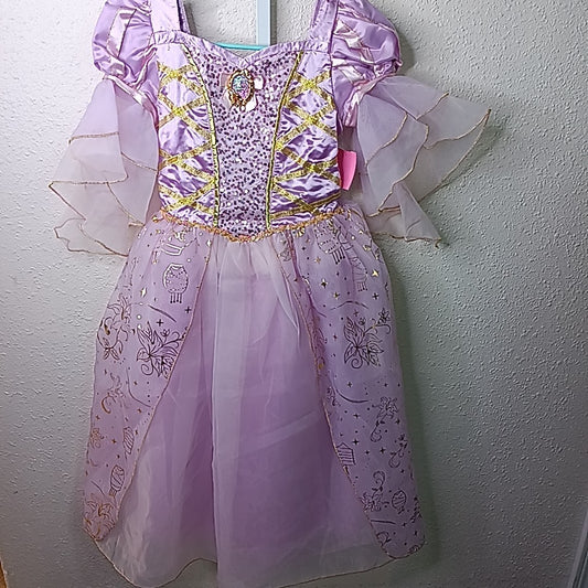 Disney Store 9/10 Costume