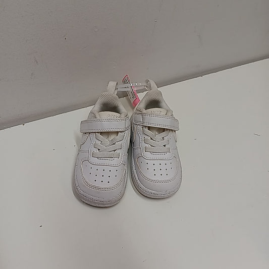 Nike 5C Tennis Shoes