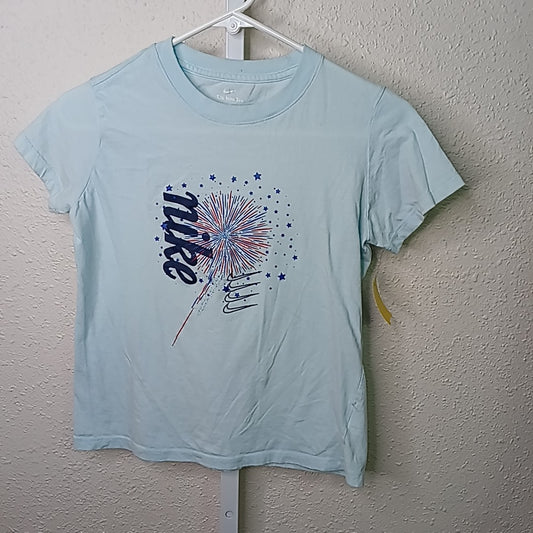 Nike L Shirt
