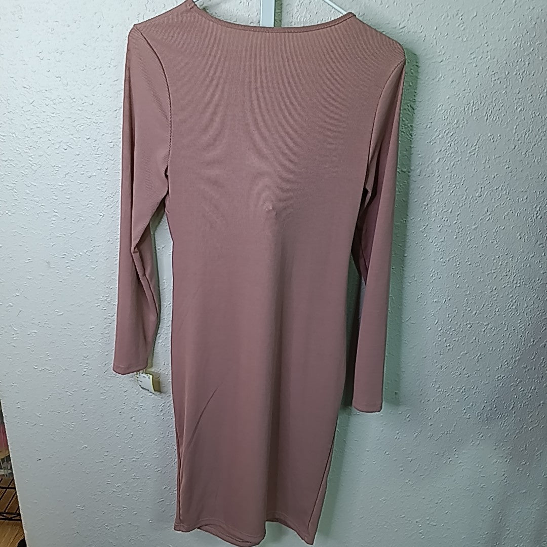 Size M MAT Dress