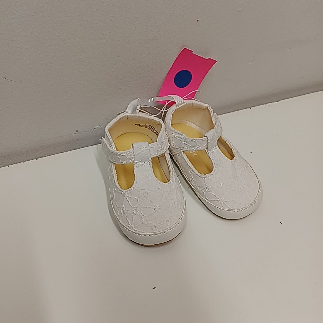 Old Navy 12-18 Months Crib Shoes