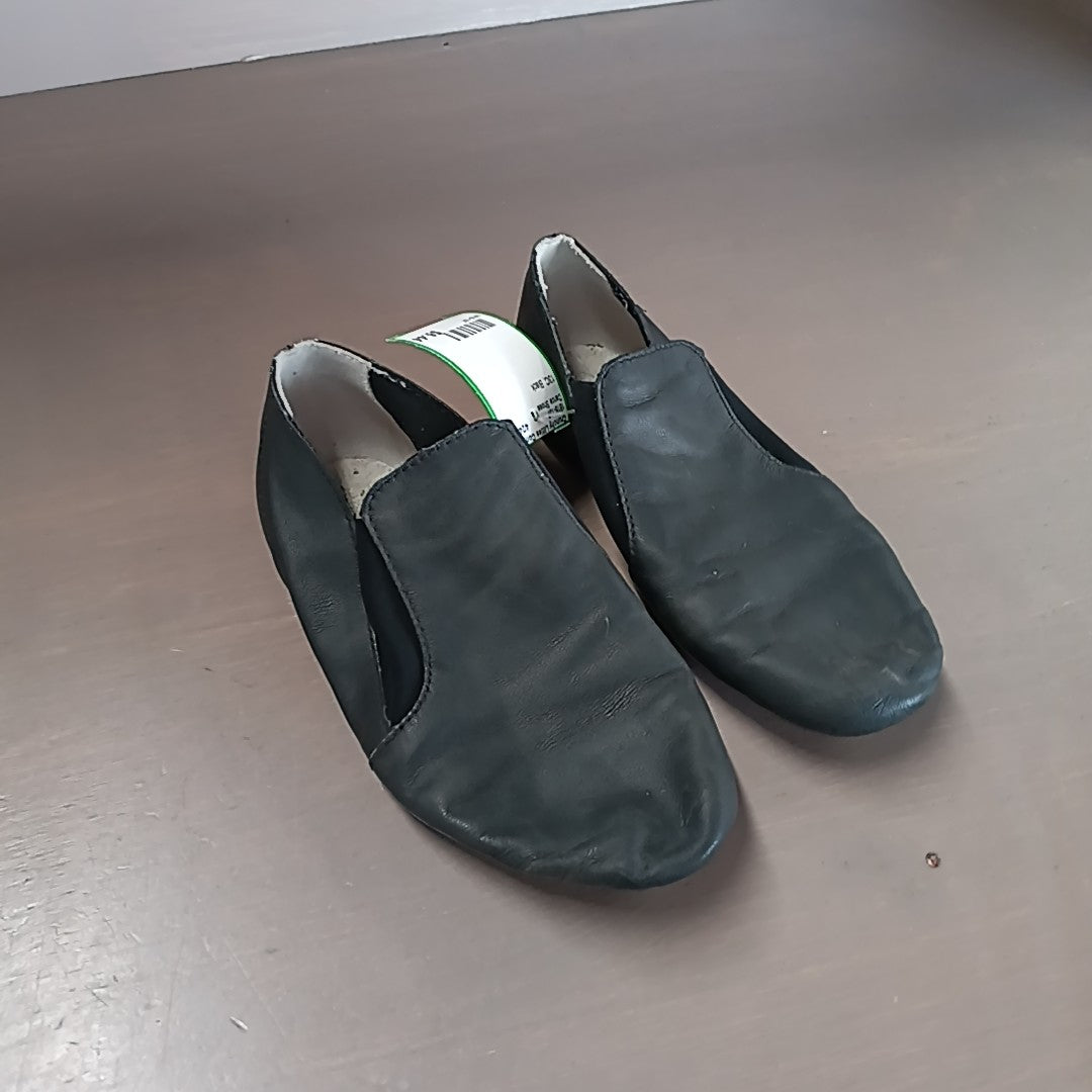 13C Dance Shoes