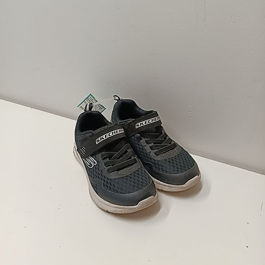 Sketchers 13C Tennis Shoes