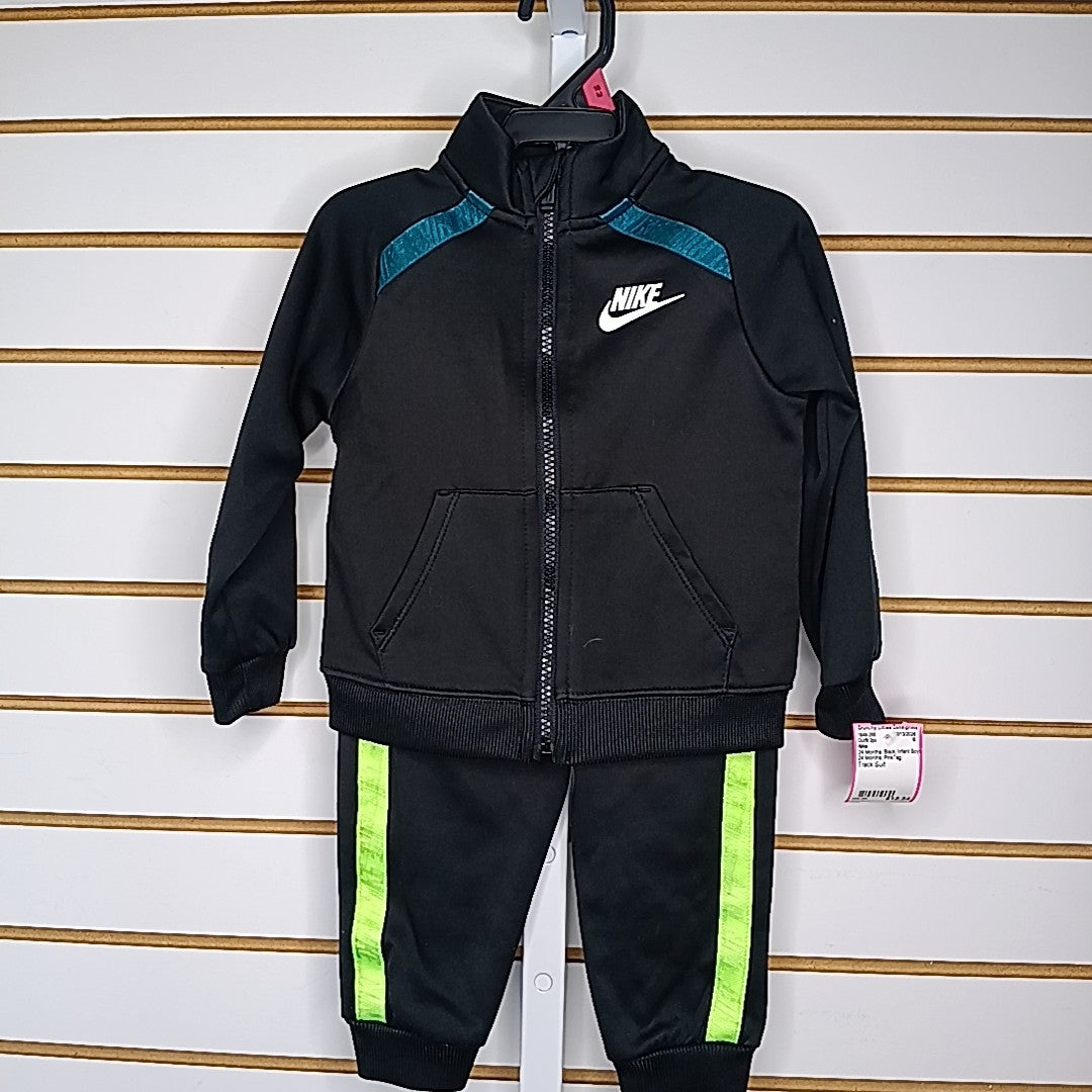 Nike 24 Months Outfit 2pc