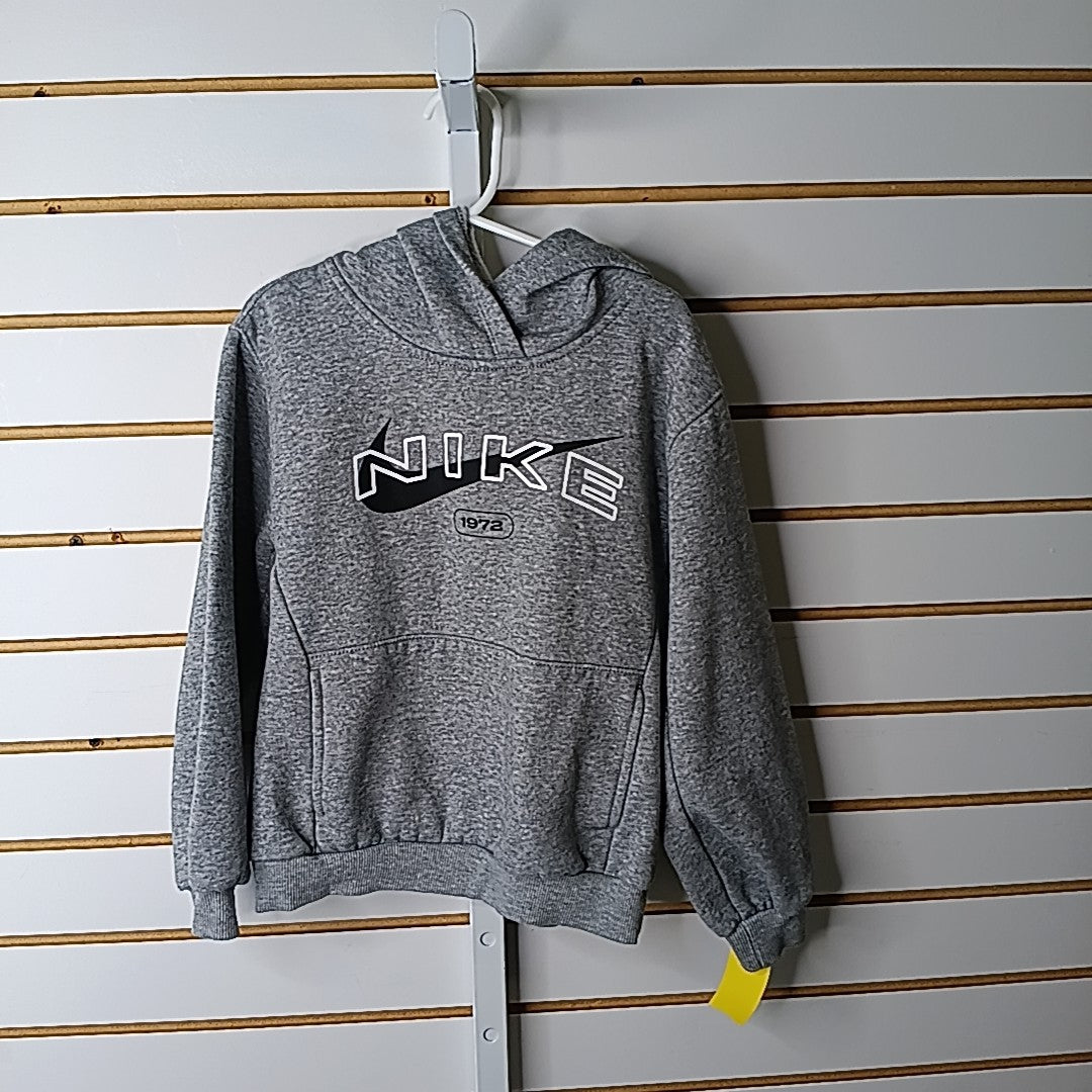 Nike 7 Sweater/Sweatshirt