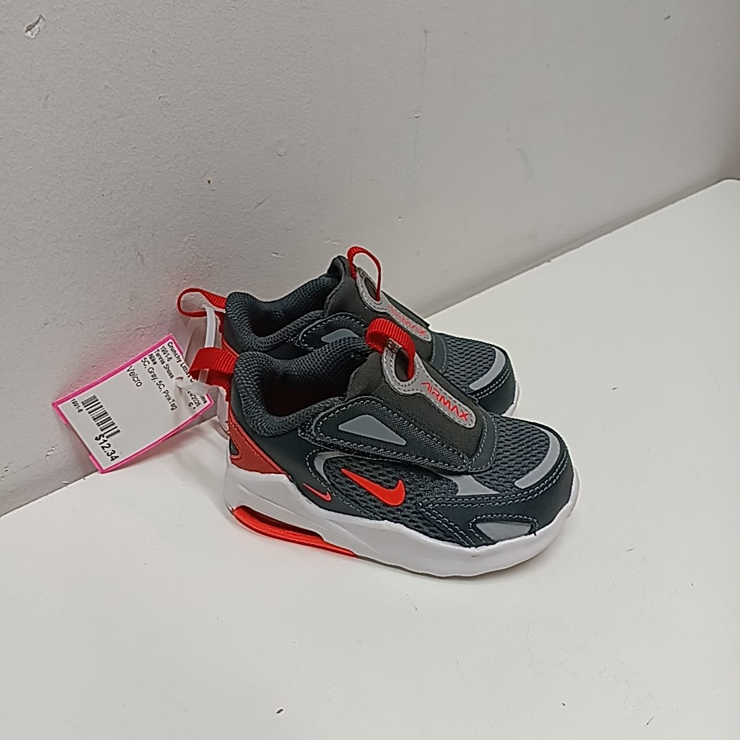 Nike 5C Tennis Shoes