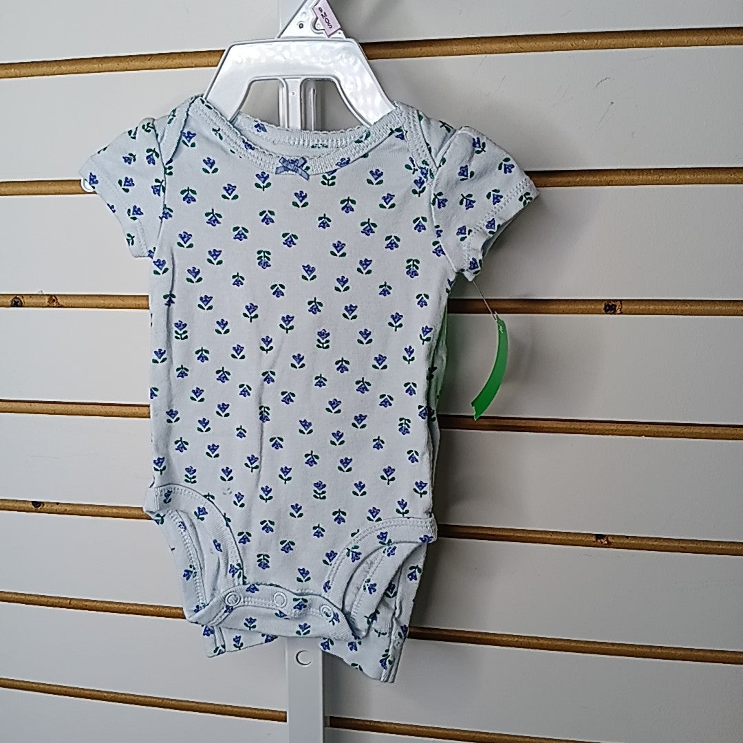 Carter's Newborn Outfit 2pc