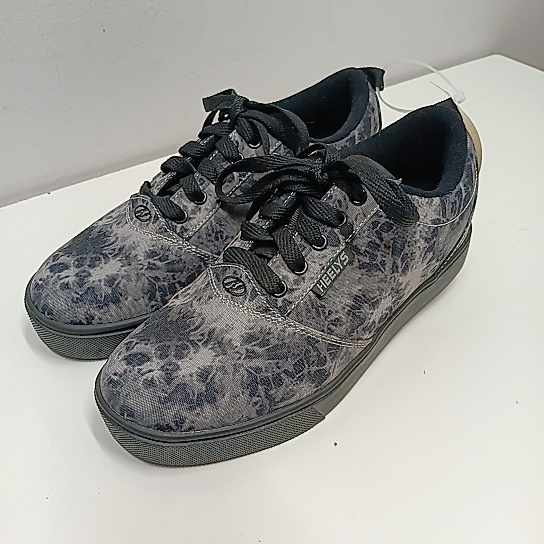 Heelys 7Y Tennis Shoes