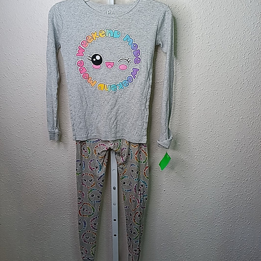 Children's Place 12 Pajamas 2pc