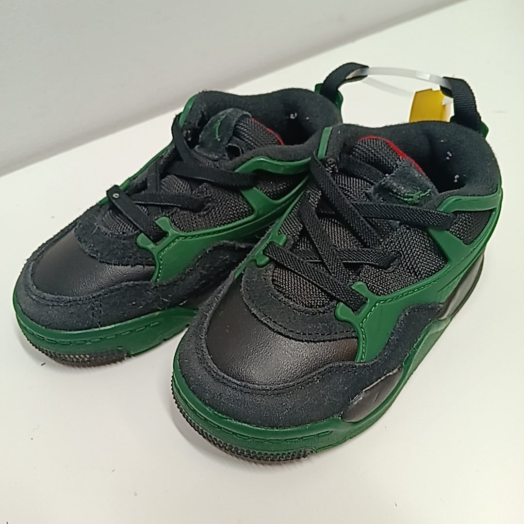 Nike 9C Tennis Shoes