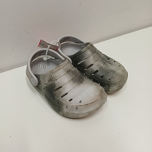 Rugged Shark 8C Sandals