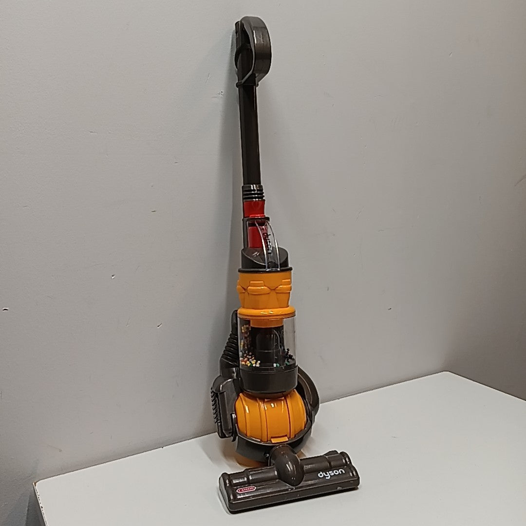 Dyson Pretend