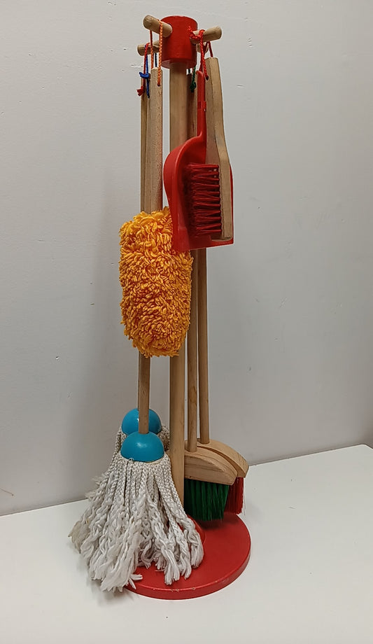 Melissa and Doug Pretend