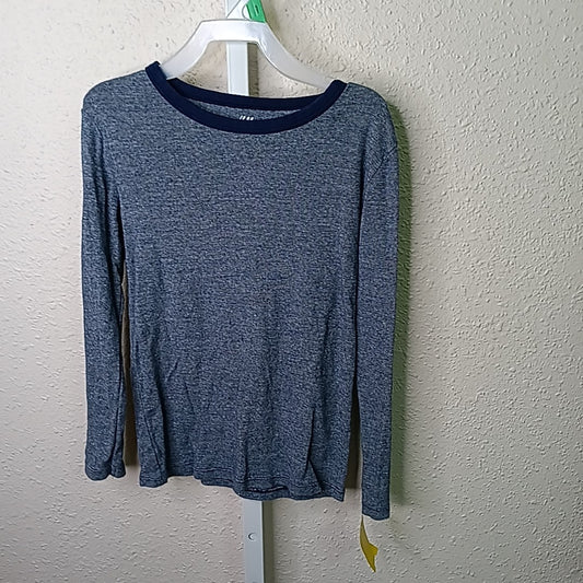 H&M 6/7 Shirt